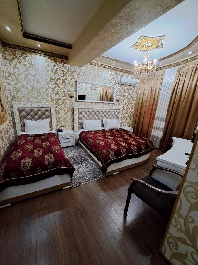 Hotel Edem Plaza Bukhara Esterno foto