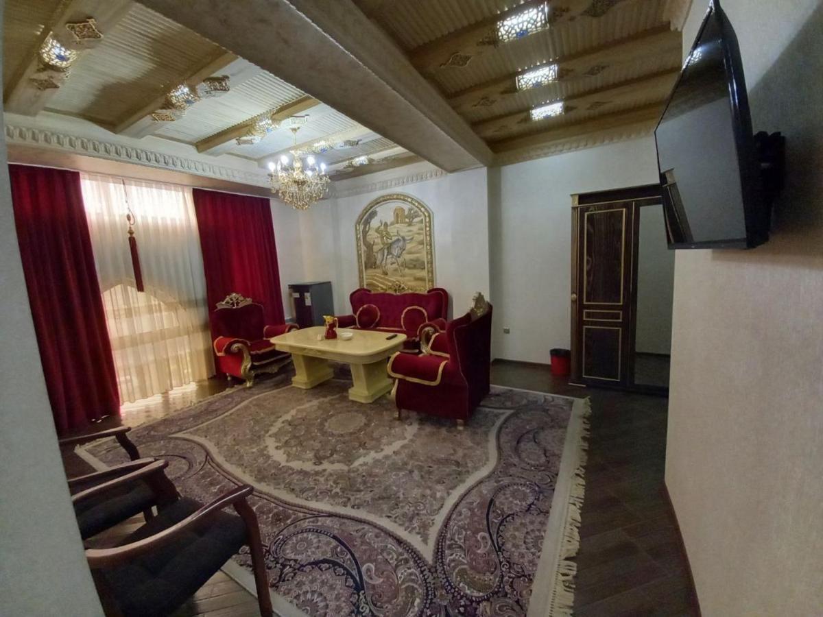 Hotel Edem Plaza Bukhara Esterno foto