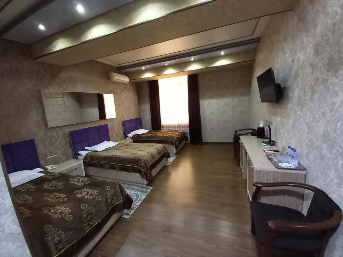 Hotel Edem Plaza Bukhara Esterno foto