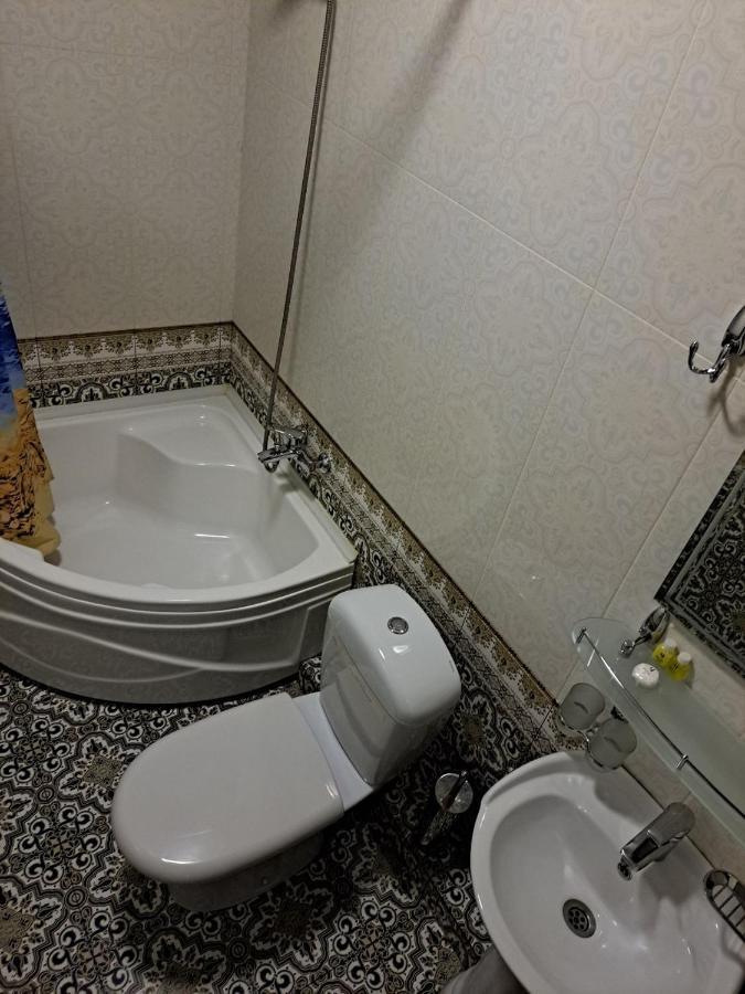 Hotel Edem Plaza Bukhara Esterno foto