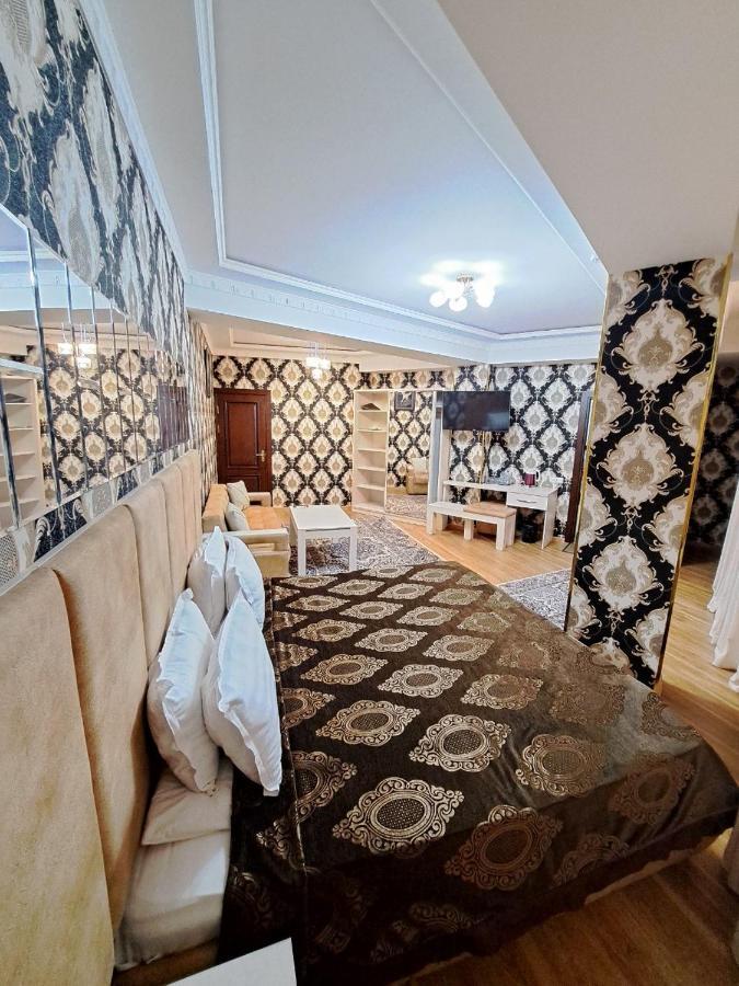 Hotel Edem Plaza Bukhara Esterno foto