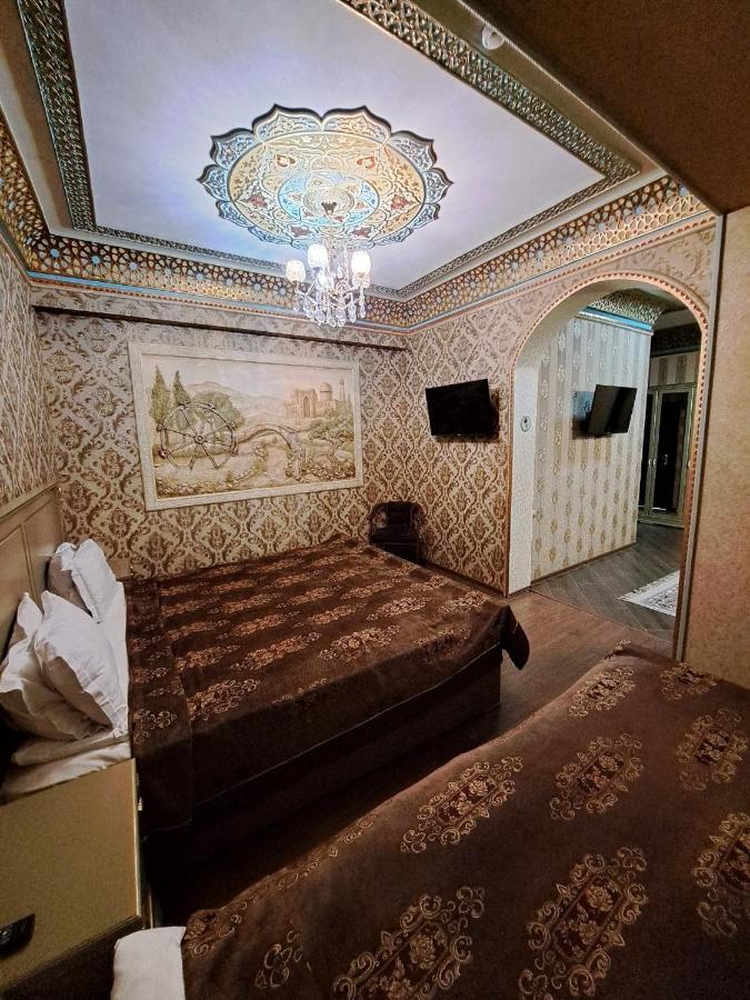 Hotel Edem Plaza Bukhara Esterno foto