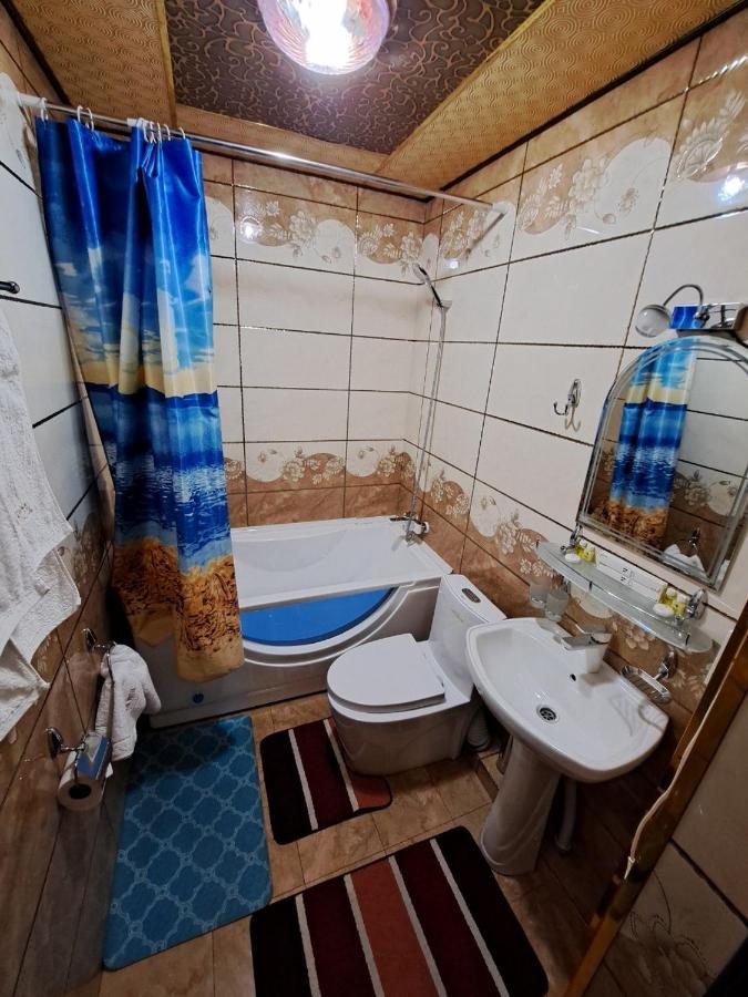 Hotel Edem Plaza Bukhara Esterno foto