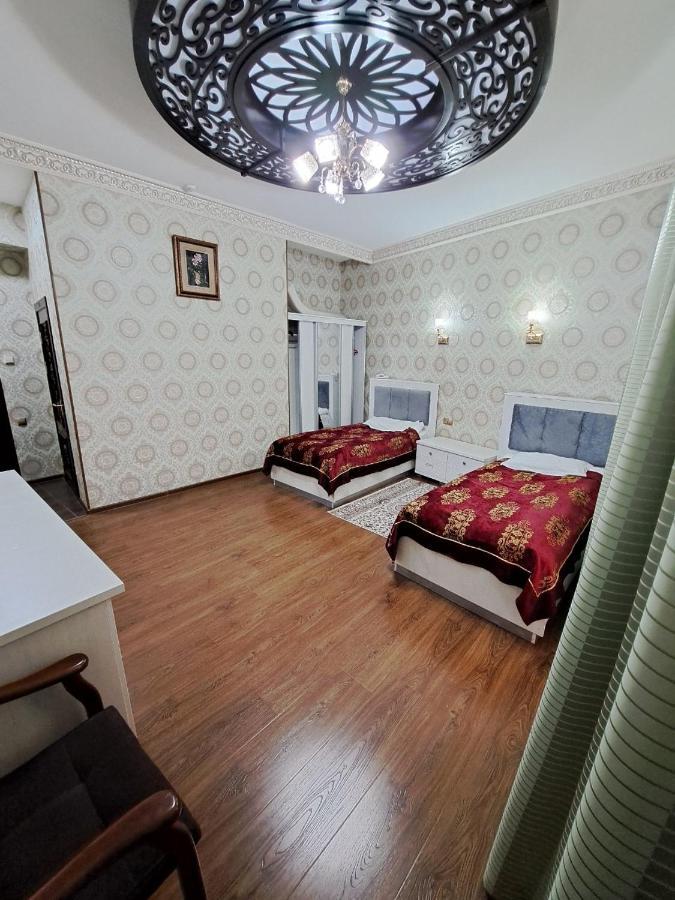 Hotel Edem Plaza Bukhara Esterno foto