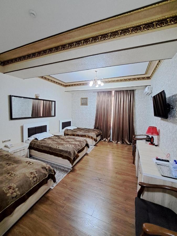 Hotel Edem Plaza Bukhara Esterno foto