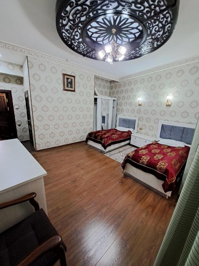 Hotel Edem Plaza Bukhara Esterno foto