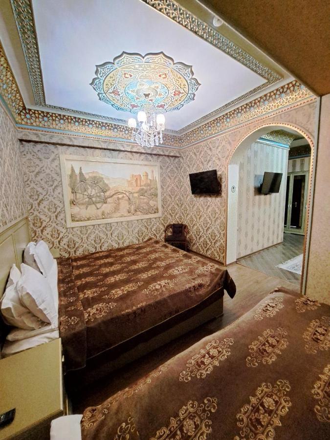 Hotel Edem Plaza Bukhara Esterno foto